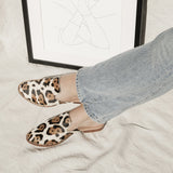 Samantha Light Leopard - THE WILD SHOWCASE