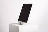 TABLET HOLDER WHITE MARBLE - THE WILD SHOWCASE